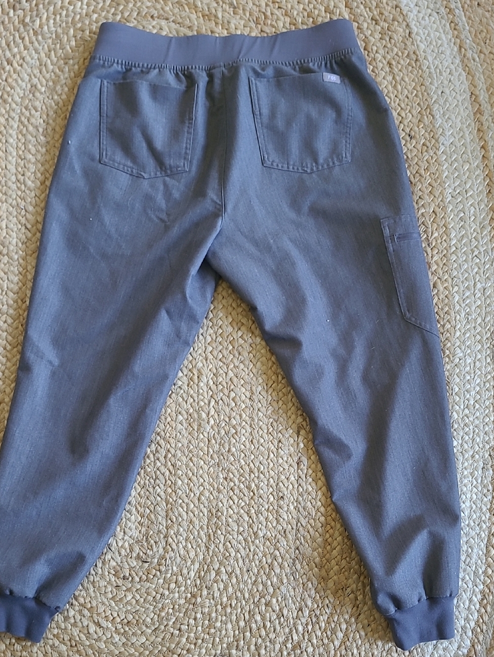Figs Women's Figs Luxury Gray scrubs with Teal Drawstring.
